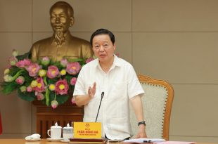 PTT Trần Hồng Hà